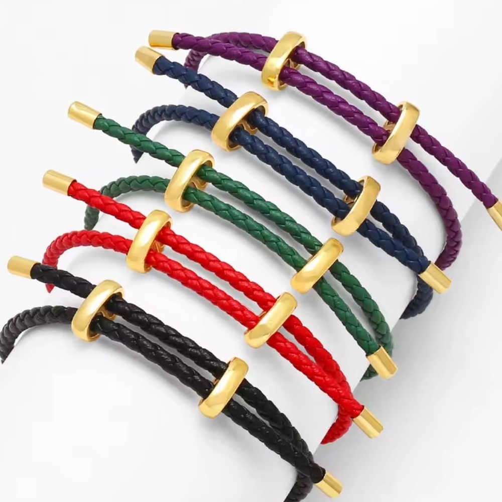 Trendy Red Thread String Bracelet - Picture 2 of 4